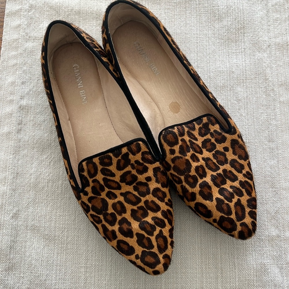 COPY - Gianni Bini Melbin High Vamp leopard print calf hair loafer